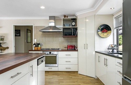 Nukuhau House | Taupo Escape