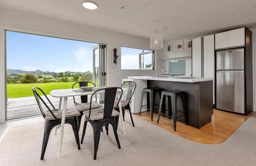 Mangawhai House | Te Pae - Mangawhai Couples Holiday Retreat