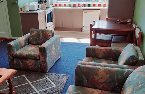National Park Village Ski Chalet | 'THAT PLACE' - Waimarino- National Park Village