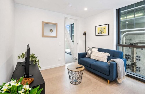 Te Aro Apartment | The Alpha Nest Stylish 1BR in Central Wellington