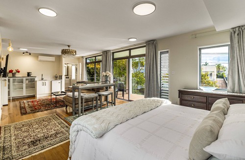 Kohimarama Bed & Breakfast | The Bays bed and Breakfast