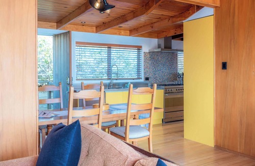 Waiheke Island House | The Belle House – Where Sea Meets Sky