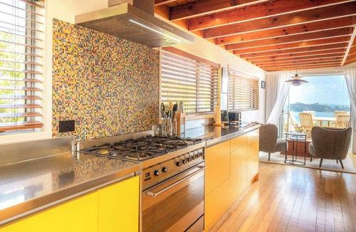 Waiheke Island House | The Belle House – Where Sea Meets Sky