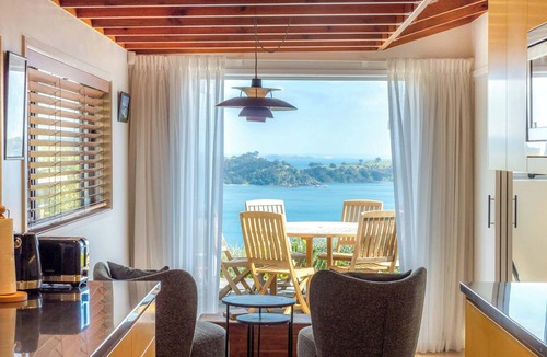 Waiheke Island House | The Belle House – Where Sea Meets Sky