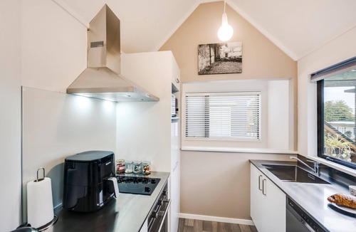 Ahuriri House | The Boat House