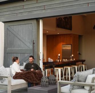 Tawharanui House | The Boat House - Rustic Luxury in Matakana