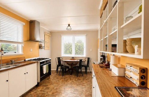 Tolaga Bay House | The Coasty Bach | Cosy Cottage | Rest & Reset