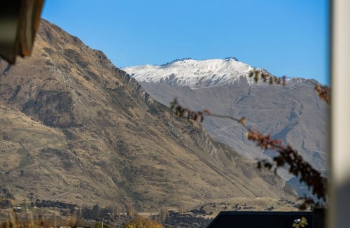Wanaka Apartment | The Cosy Nook | Wanaka Studio & private entrance