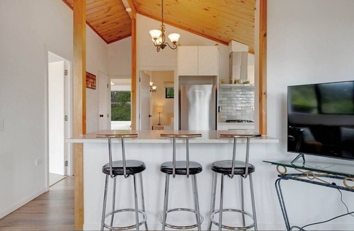 Dairy Flat House | The Cottage Dairy Flat | Farmhouse Country Escape