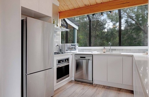 Dairy Flat House | The Cottage Dairy Flat | Farmhouse Country Escape