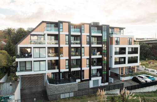 Epsom Apartment | The Edgerley Suites