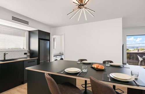 Kawaha Point House | The Fairlady - Lake Views, Executive, Sleeps 4