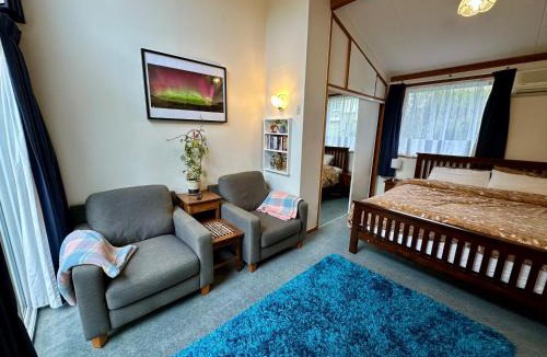 Dunedin Apartment | The Fantail's Nest - cosy & quiet studio apartment