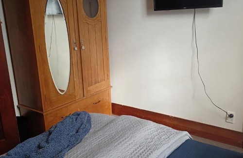 Benhar House | The Fern & Thistle Boutique Accommodation- Drinks, Hotpool, Sauna