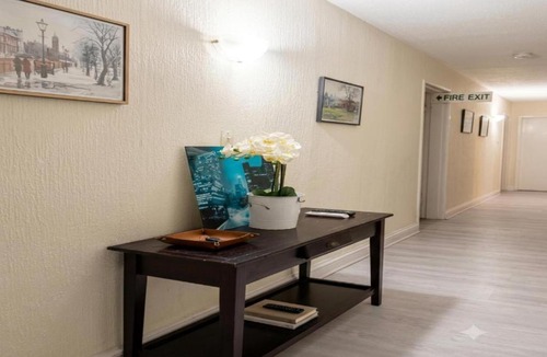 Whanganui Hotel | The Grand Inn