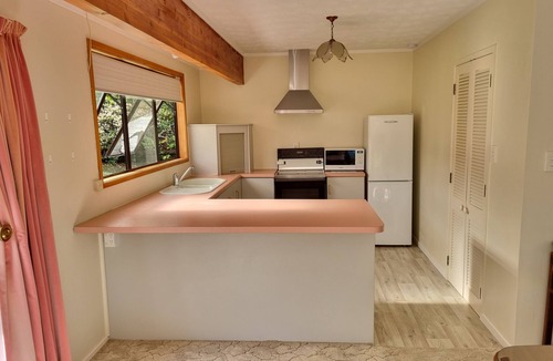 Swanson House | "The Haven' Swanson, peaceful semi-rural lifestyle living.