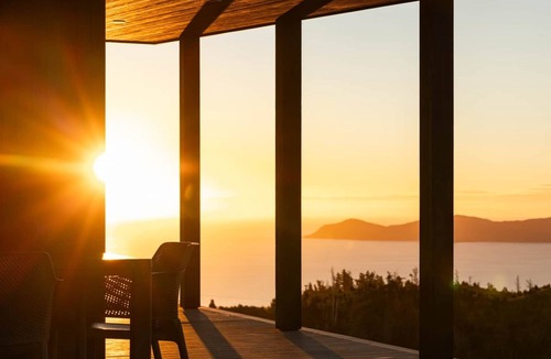 Paraparaumu House | The Hide Kapiti Accommodation
