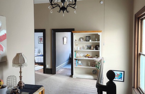 Lawrence House | The Historical Bank house 1 Home Stay
