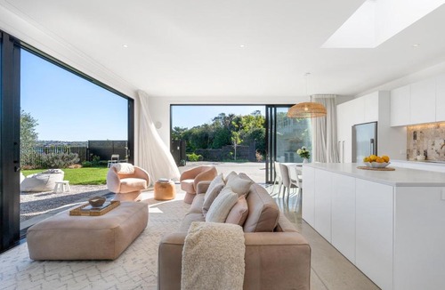 Hauraki House | The Ivy by Homello