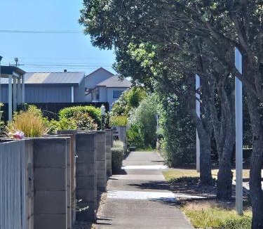 Papamoa Beach House | The Kiwi Beach Retreat