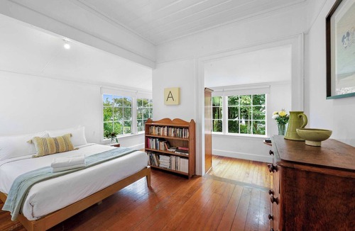 New Plymouth House | The Kreisler Homestead