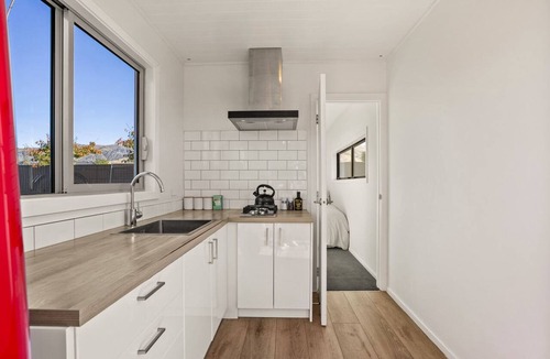 Lowburn Apartment | The Last Port Retreat