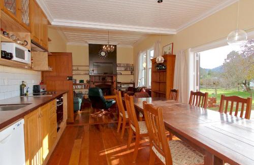 Ohakune House | The Lazy Carrot - Ohakune Holiday Home