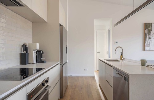 Lake Hayes House | The Lookout, BBQ, Free Parking, AC, Heating