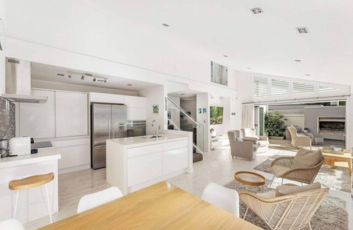 Mount Maunganui House | The Lumiere House -Elegance in Mt Maunganui