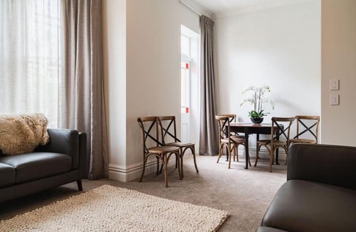 Dunedin City Centre Apartment | The Merchant House
