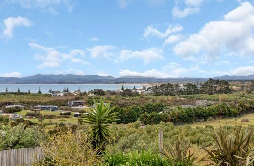 Merita House | The Mermaid's Rest - Whatuwhiwhi Holiday Home
