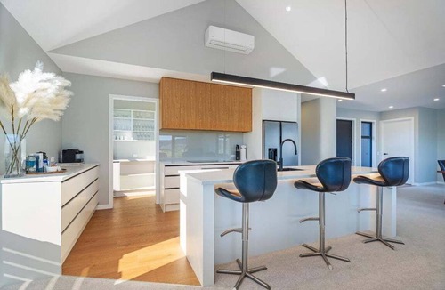 Whitianga House | The Mooring - Whitianga Waterways