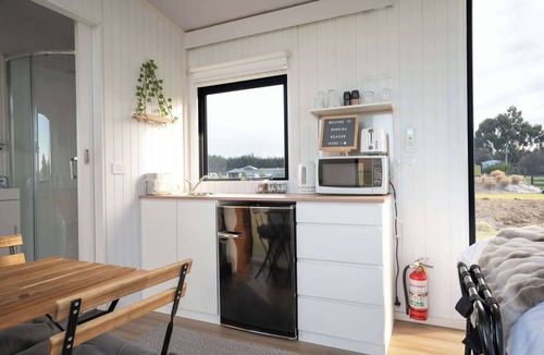 Waikuku Beach House | The Morning Meadow X by Tiny Away