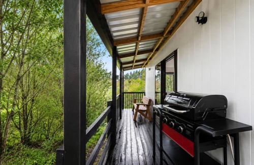 Onerahi Apartment | The place of perfect peace and happiness!