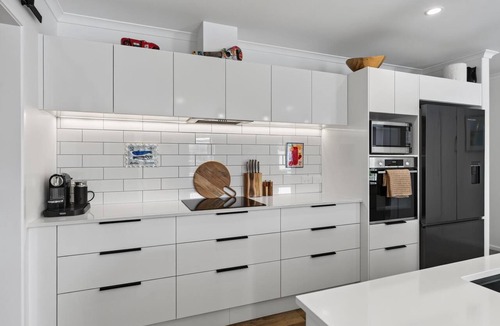 Mangawhai Heads House | The Pool House - Resort-Style Mangawhai Escape