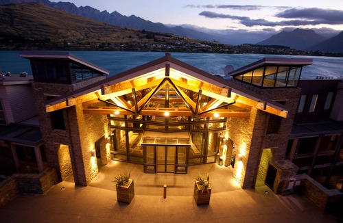 Queenstown Hotel | The Rees Hotel and Luxury Apartments