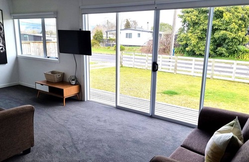 Mangakino House | The reviews say it all! A blissful bach, & pet friendly!