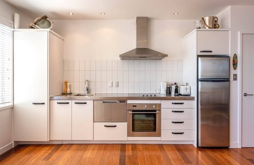 Onetangi Apartment | The Sands Apt 9 - Sea views Onetangi Beach