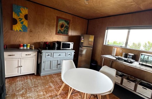 Mapua Apartment | The shed with a view