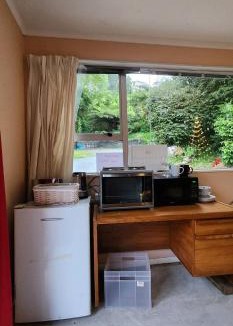 Upper Hutt Other | The Treehut at the Rabbithole, Upper Hutt