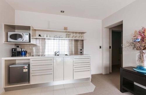 Papamoa Beach House | The Upper Deck