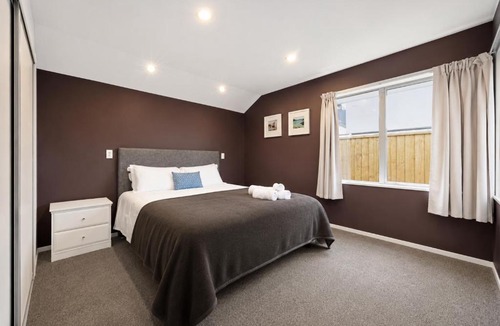 Edgeware House | The Wild Fern by Aotearoa Escapes