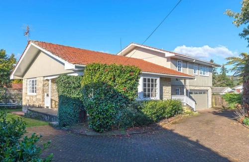 Springfield House | Thermal Adventure - Plunge Pool, Sleeps 11