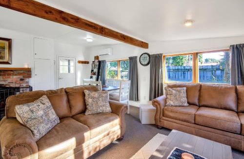 Methven House | Thimble Cottage - Methven Holiday Home