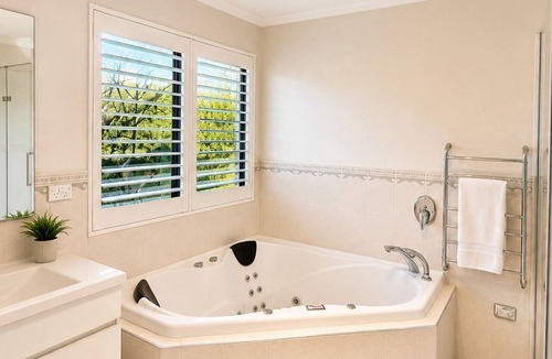 Lower Shotover House | Thirty-One on Ferry - away from home in beautiful Queenstown