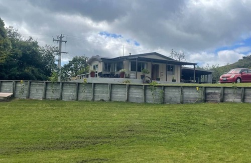 Rotorua District House | Thompson Country Cottage