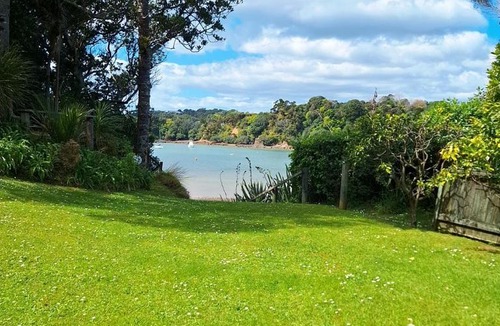 Tutukaka House | TikTok Beach Holiday Home