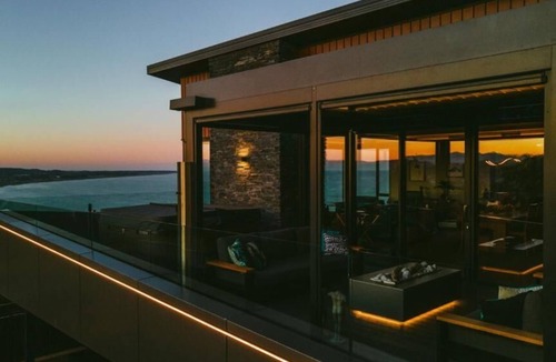 Oamaru Cabin | Tirohanga Nui