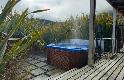 Tongariro National Park Hotel | Tongariro Springs Boutique B&B