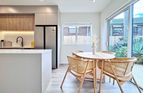 Torbay Condo | Torbay Family Oasis 3BR vs Backyard Near Beach